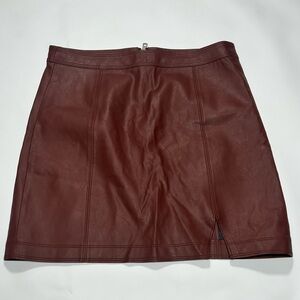 Fashion Nova Faux Leather Mini Skirt Medium | Girls Night Out Party Fall Chic